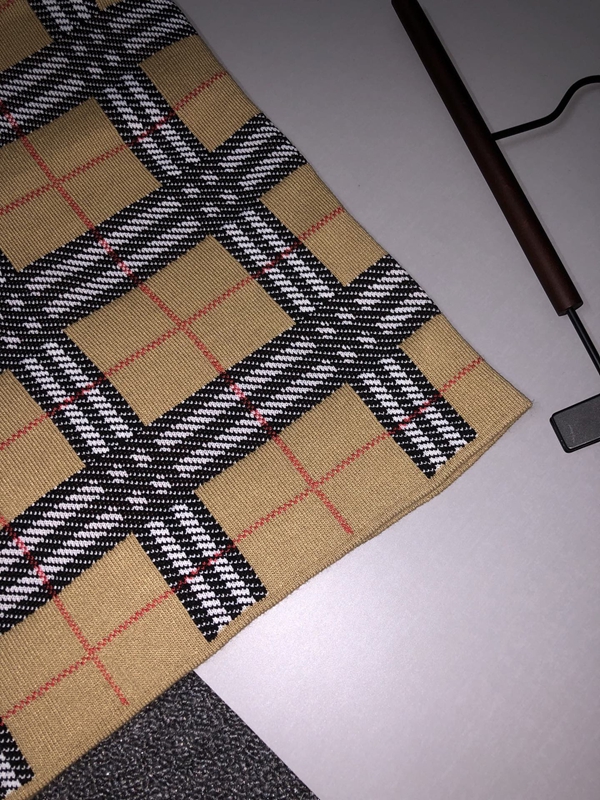 ブランドハーフパンツ素材ディテール